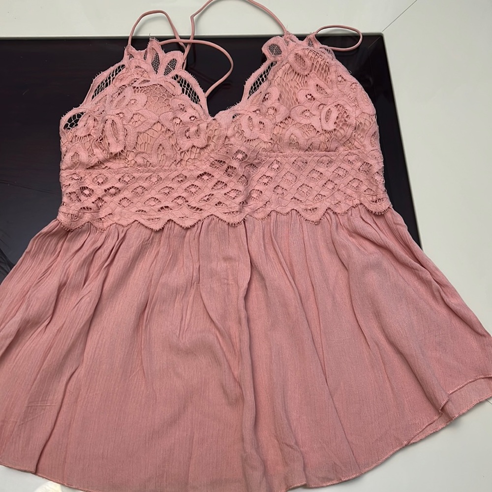 WOMENS Top